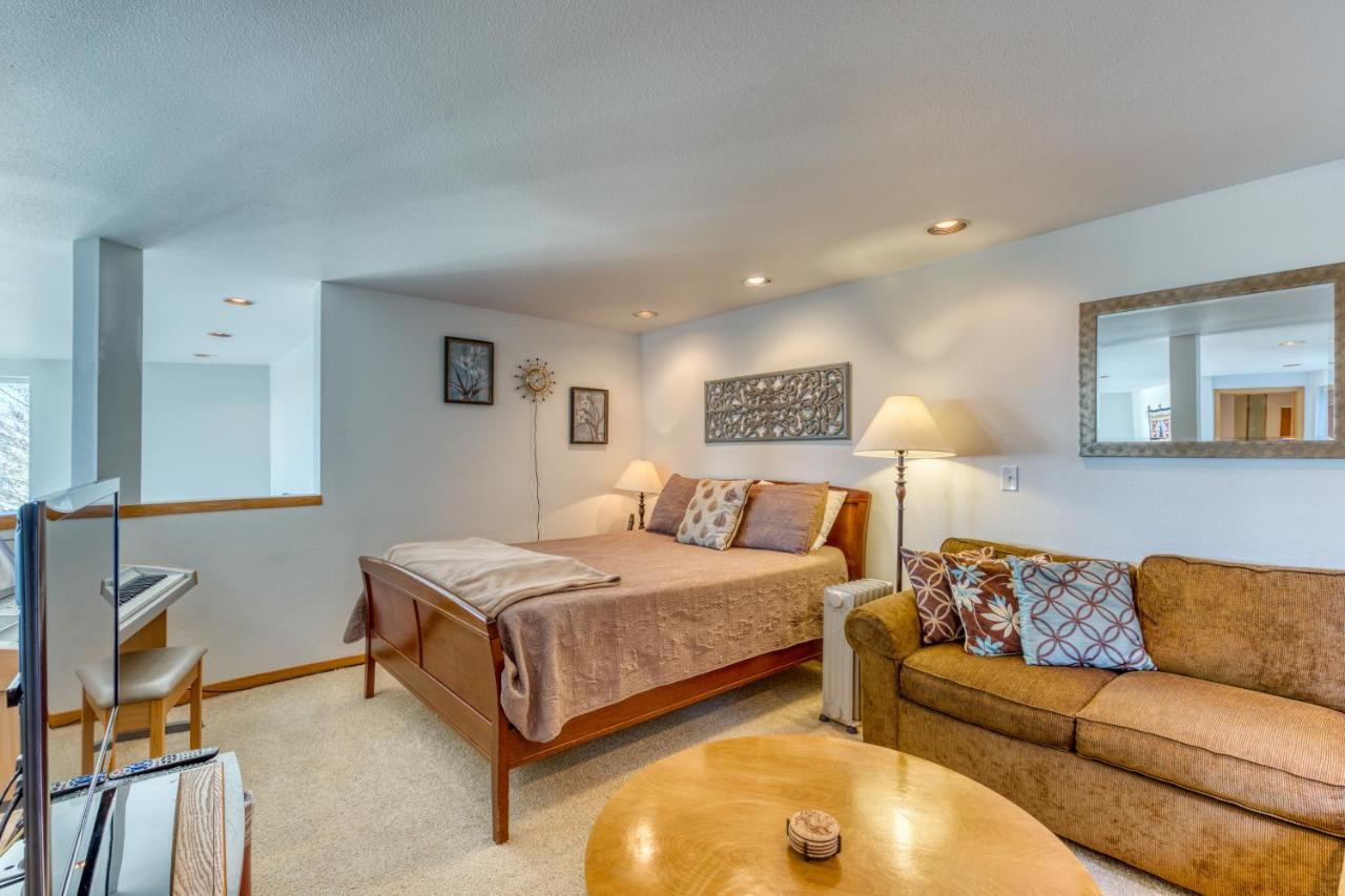 Forest Ridge Retreat Coos Bay Eksteriør bilde